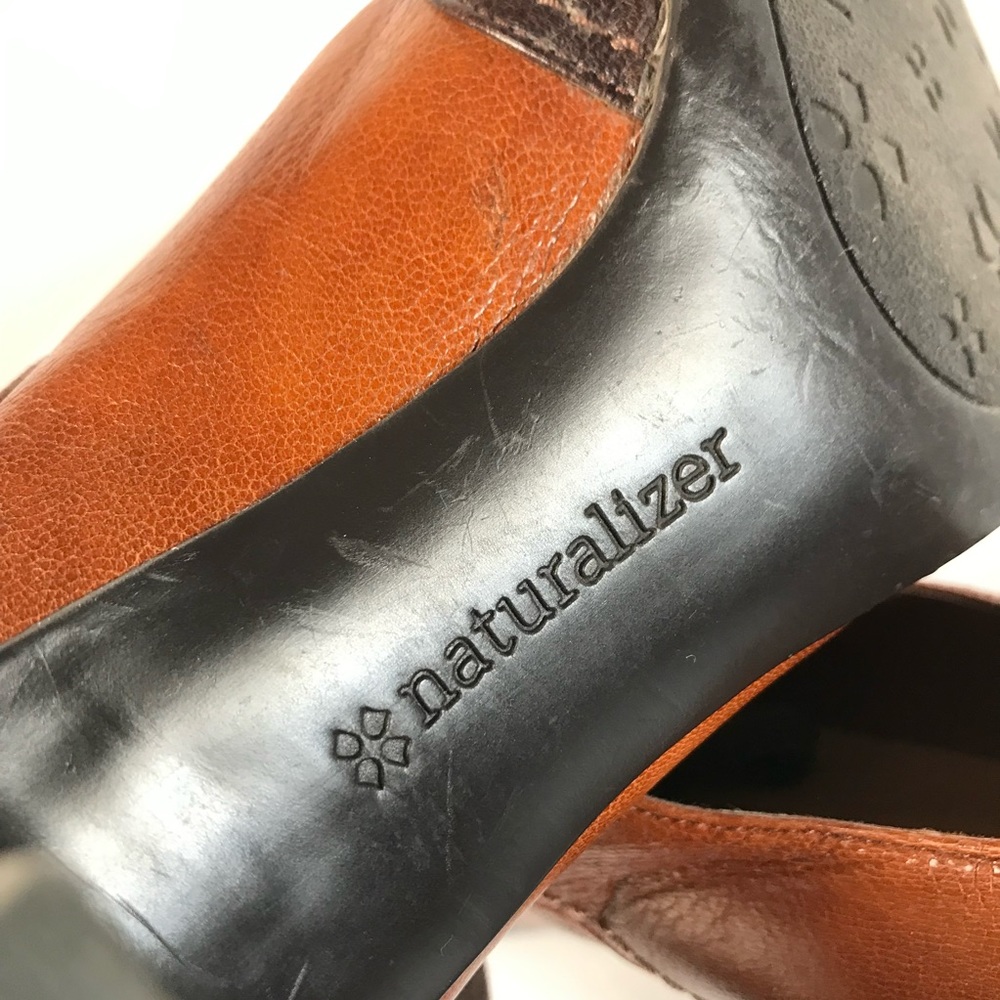 Naturalizer Two-Tone Brown Leather Lace-Up Heeled Oxfords - Picture 6 of 8